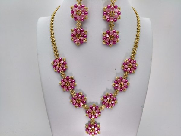 Collar Con Pendientes Radiante