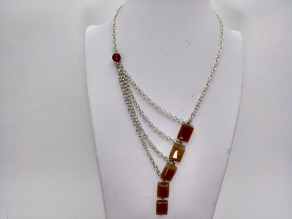 Collar Personalizado E &Quot;Irresistible&Quot;