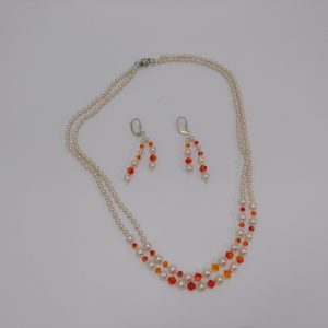Collar en perlas con pendientes "Elegante"