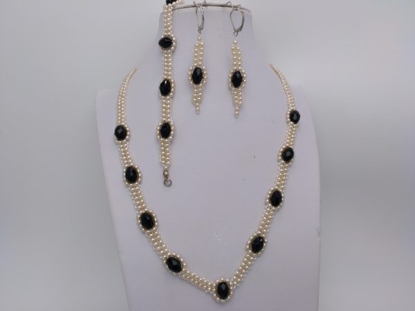 Collar Para Mujer, En Onix Negro