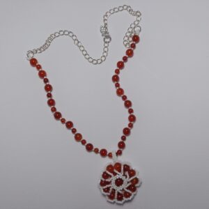 Collar de moda "Elegante" y "Exclusivo"